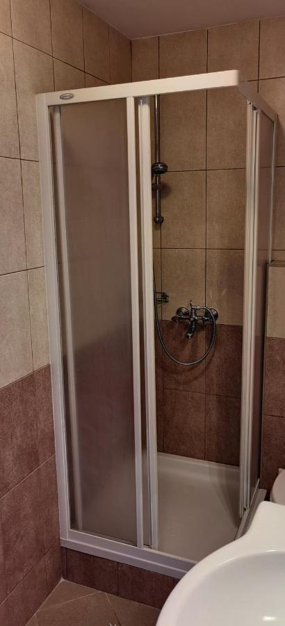 Apartmani Neva Supetar Exterior photo